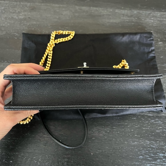 Authentic YSL Small Wallet on Chain in black and gold - Picture 9 of 15